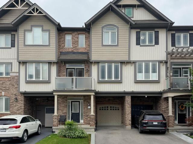 Townhouse for sale in Woburn, Ontario