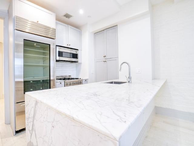 Property for rent in Arverne, New York