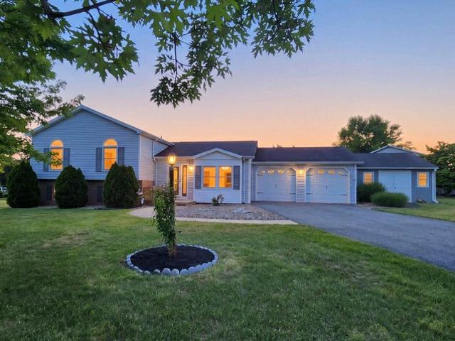House for sale in Cumberland, Pennsylvania
