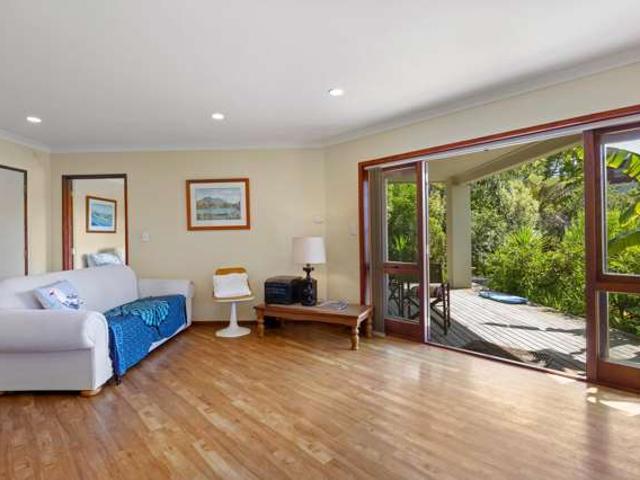 Apartment for rent in Raglan, Waikato