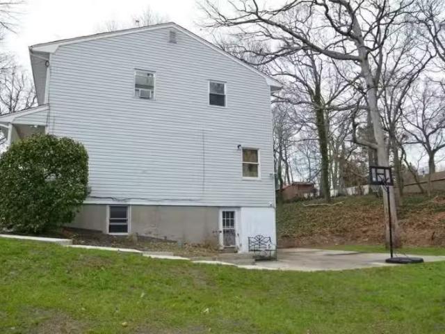 House for rent in Long Island City