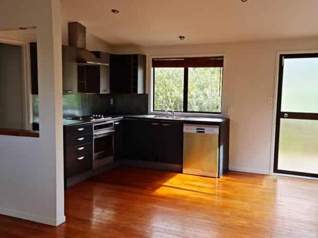 House for rent in Whangaparaoa, Oroua County