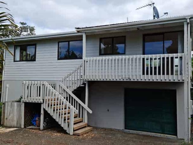 House for rent in Whangaparaoa, Oroua County