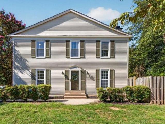 Townhouse for sale in Virginia