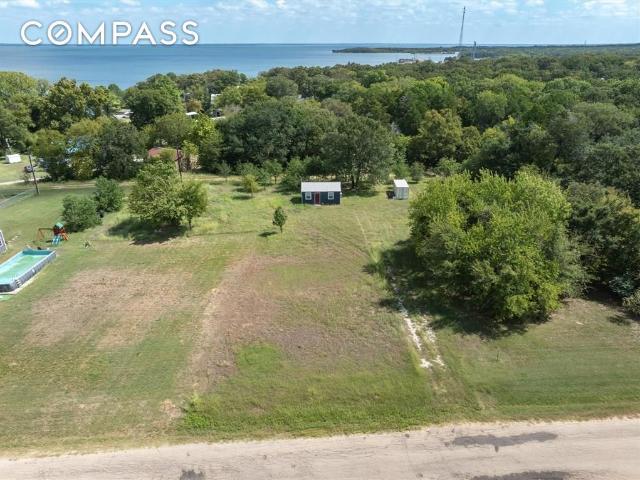 Property for sale in Wills Point, Texas