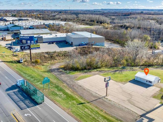 Commercial for sale in Dubuque, Iowa