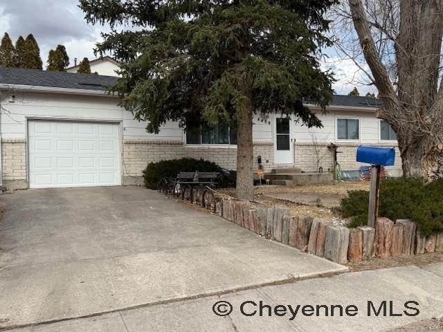 House for sale in Wyoming