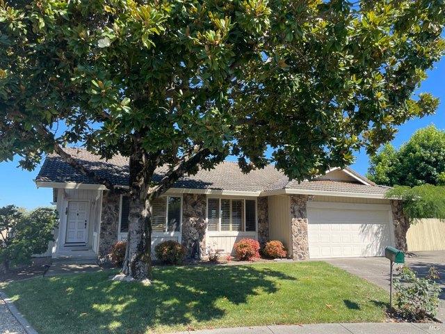 House for sale in H Section, Rohnert Park