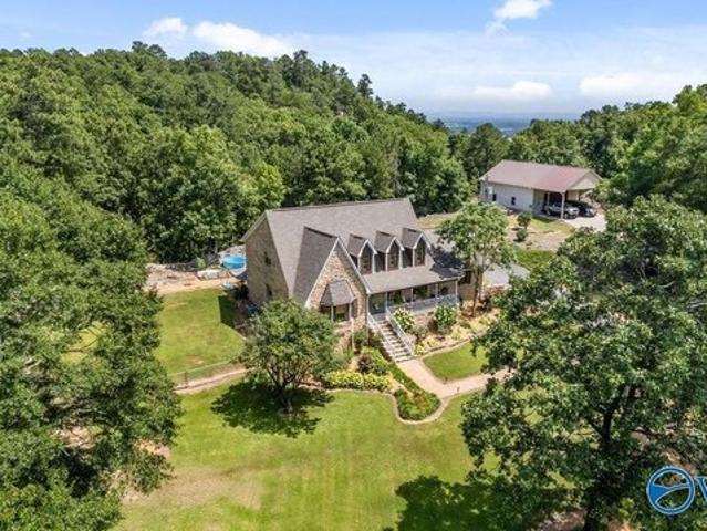 House for sale in Leesburg, Alabama