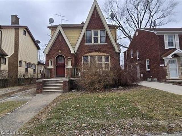 Duplex for rent in Detroit