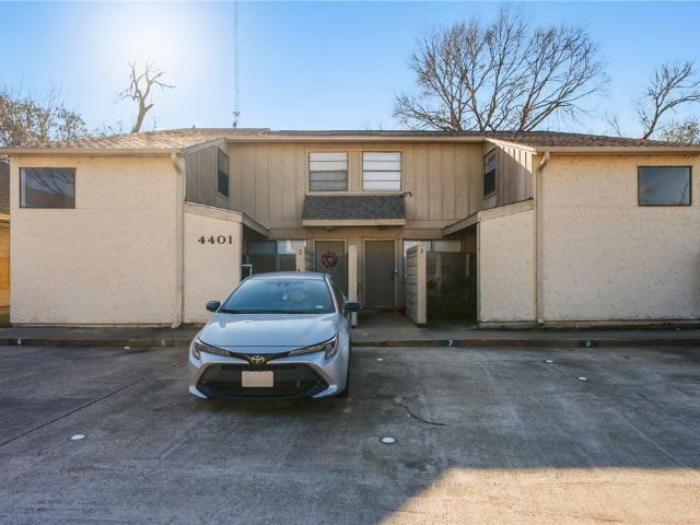 Townhouse for sale in Bryan, Texas