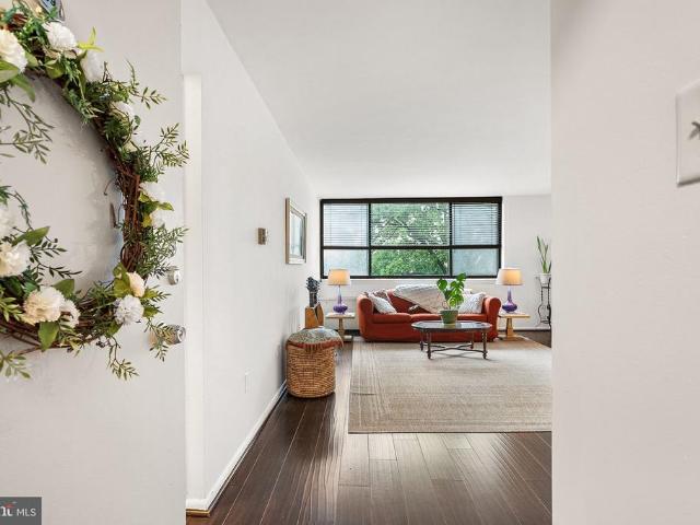Condo for sale in Virginia