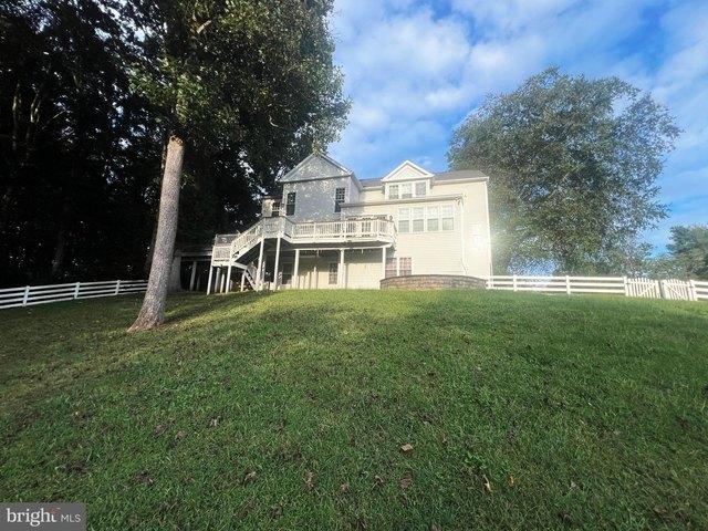 House for sale in Lothian, Maryland