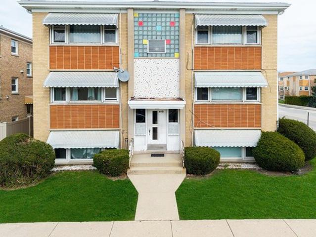 House for sale in Harwood Heights, Illinois