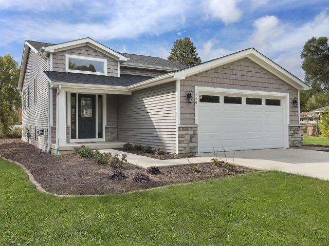 House for sale in Pleasant Prairie, Wisconsin