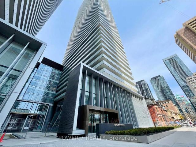 Condo for rent in Toronto Centre, Toronto