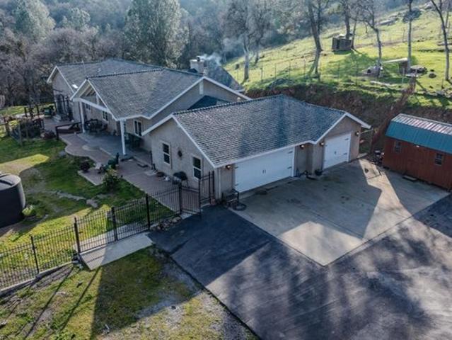 House for sale in Angels Camp, California