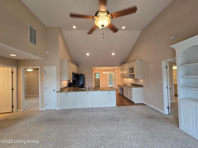 House for sale in Jeffersontown, Jefferson County