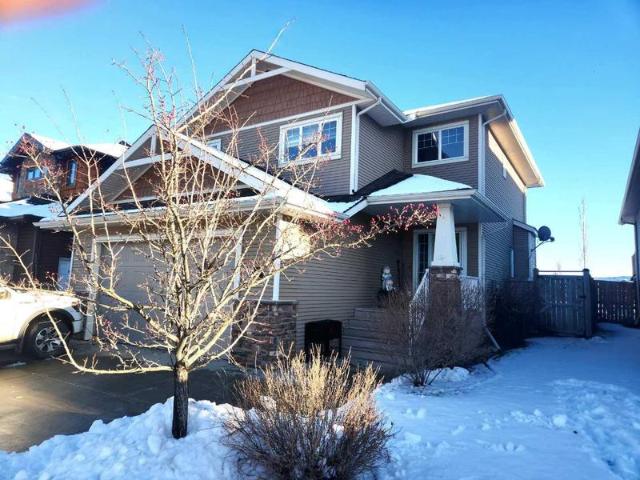 House for sale in Sylvan Lake