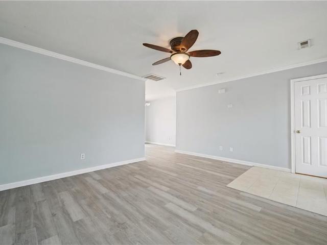 Townhouse for sale in New Town, Williamsburg