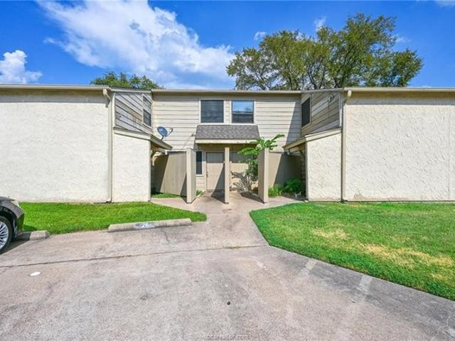 Townhouse for sale in Bryan, Texas
