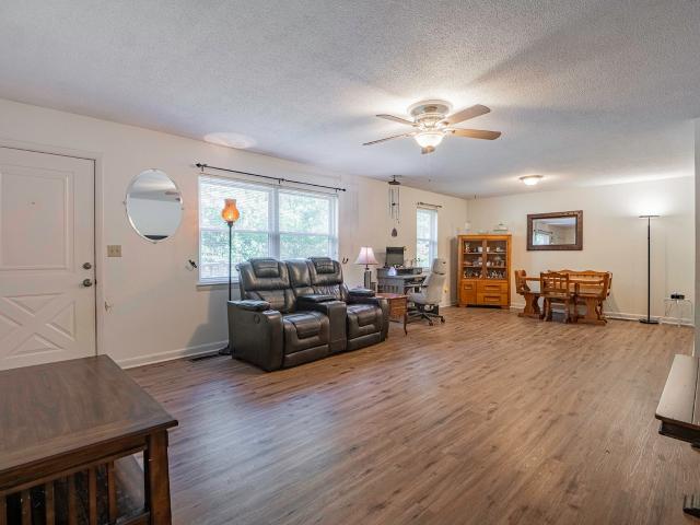 House for sale in Katie Kim, Collegedale