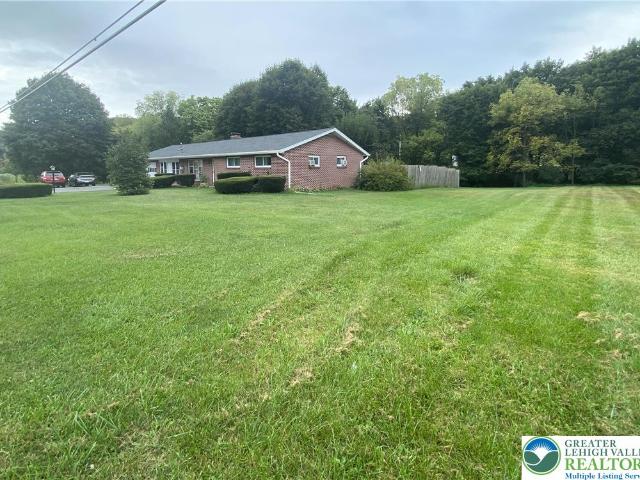 House for sale in Danielsville, Pennsylvania