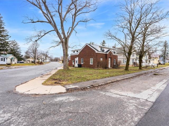 Property for sale in Oneida, New York