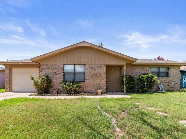 House for sale in Brownwood, Texas