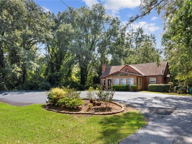 Commercial for sale in Stone Mountain, Georgia
