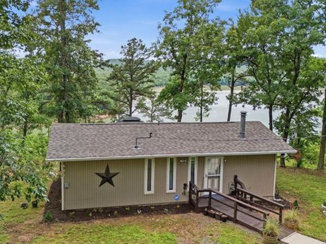 House for sale in Ark