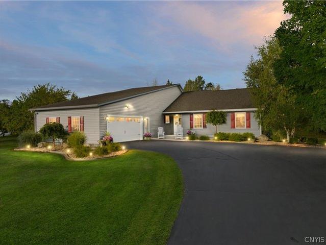 House for sale in Oneida, New York