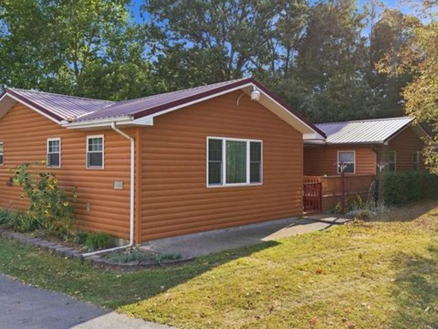 House for sale in Howell, Missouri