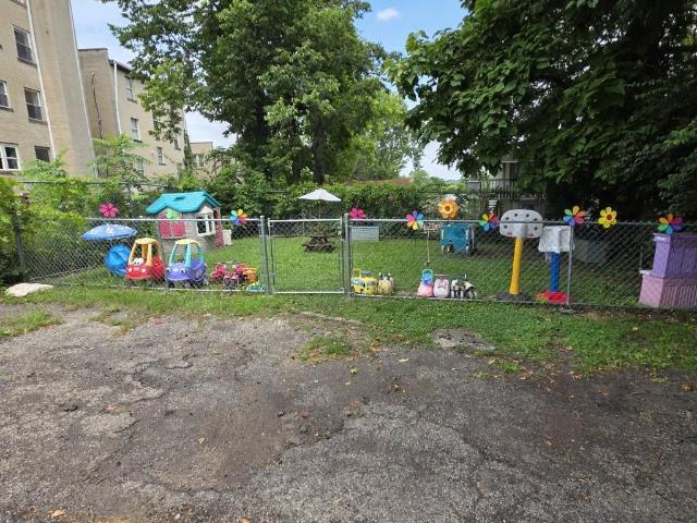 Commercial for sale in Roselawn, Ohio