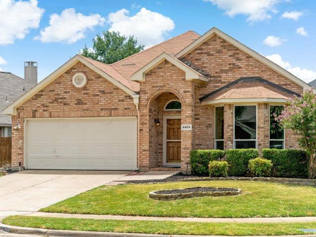 House for sale in Thousand Oaks, Corinth