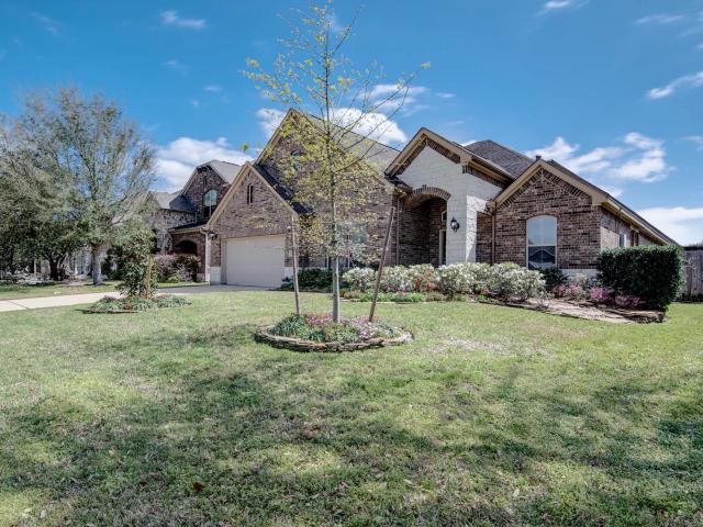 House for sale in Friendswood