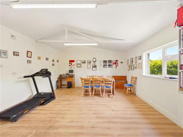 Detached House for sale in Loch Garman, North Tipperary