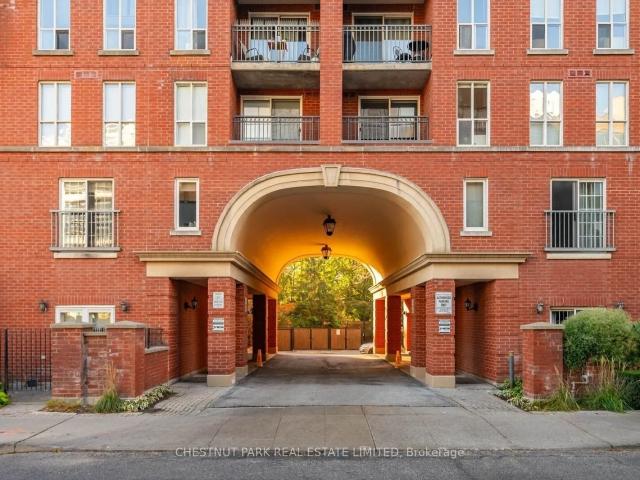 House for rent in Toronto—St. Paul's, Toronto