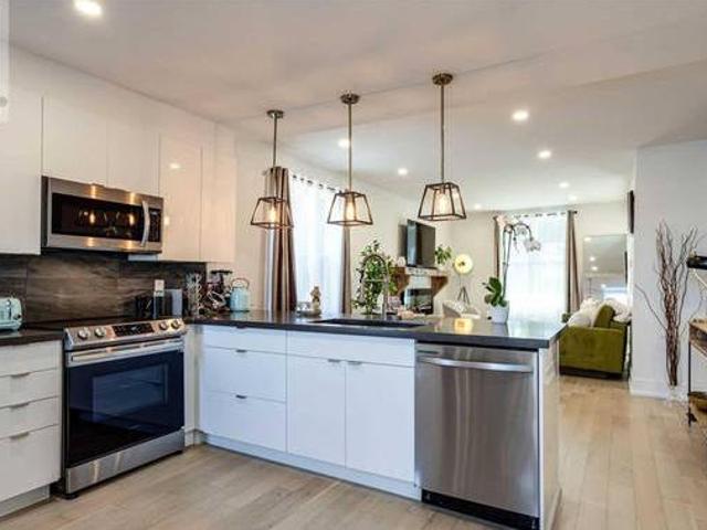 House for sale in Ancaster, Ontario