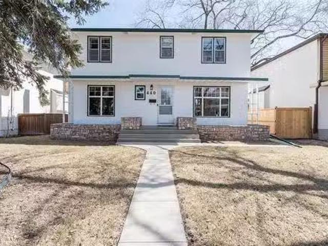 House for sale in East St. Paul, Manitoba
