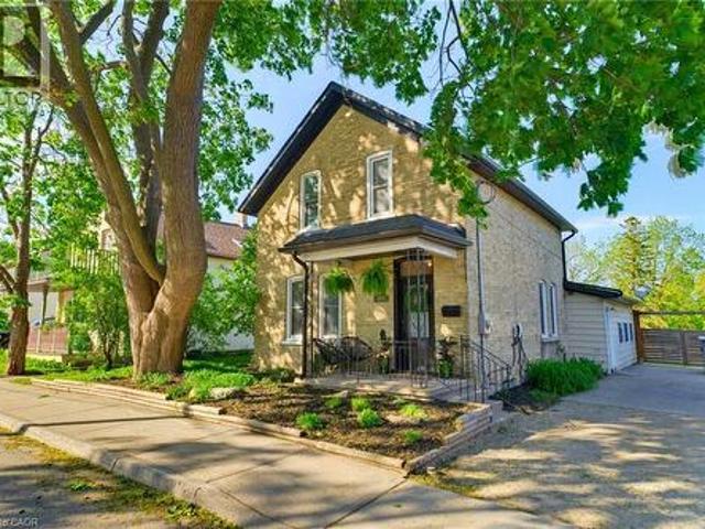 House for sale in Kitchener, Ontario