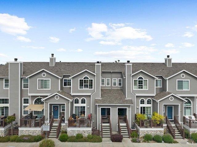 Townhouse for sale in Solano, California