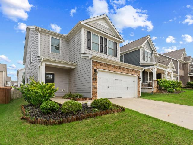 House for sale in Collins Ridge, Hillsborough