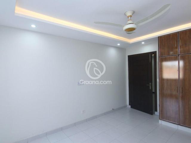 Apartment for sale in Islamabad Capital Territory