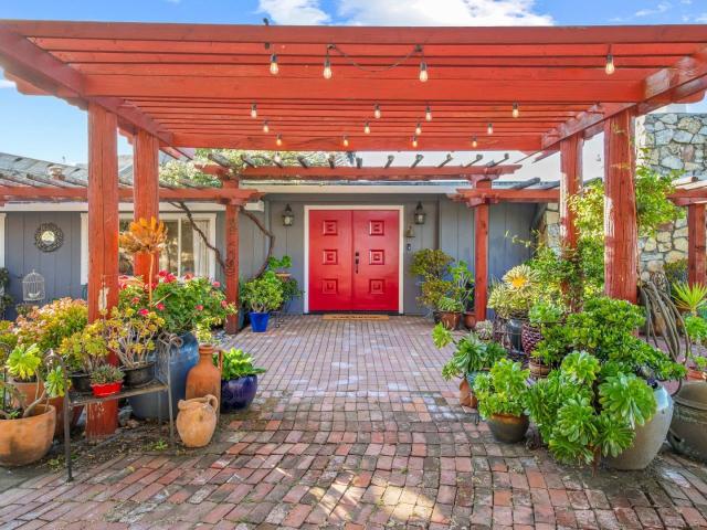 House for sale in San Juan Bautista, California