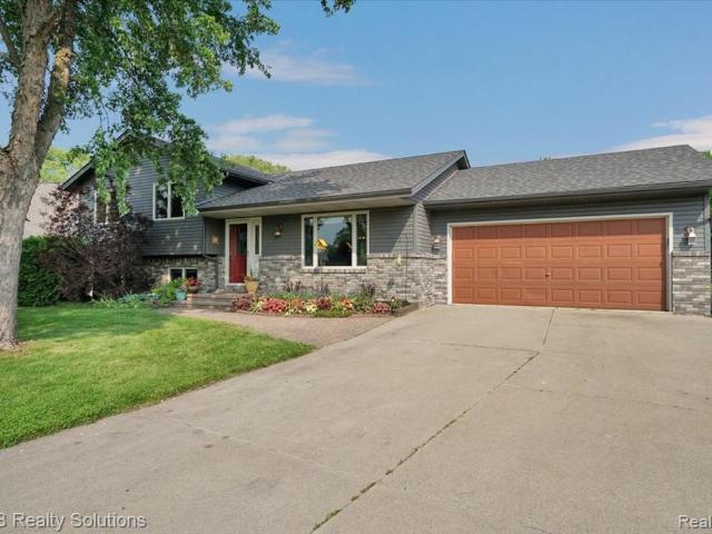 House for sale in Almont House for sale in Almont
