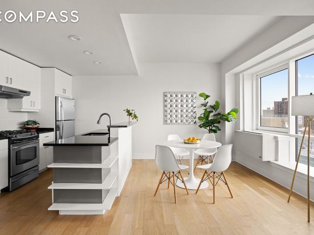 Condo for sale in Arverne, New York
