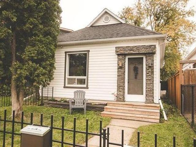House for sale in Daniel McIntyre, Winnipeg