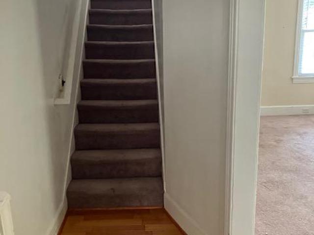 Townhouse for sale in Farnerville, Burlington