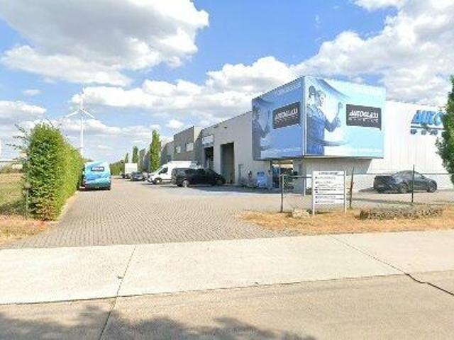 Bureau vente à Maasmechelen, Limburg